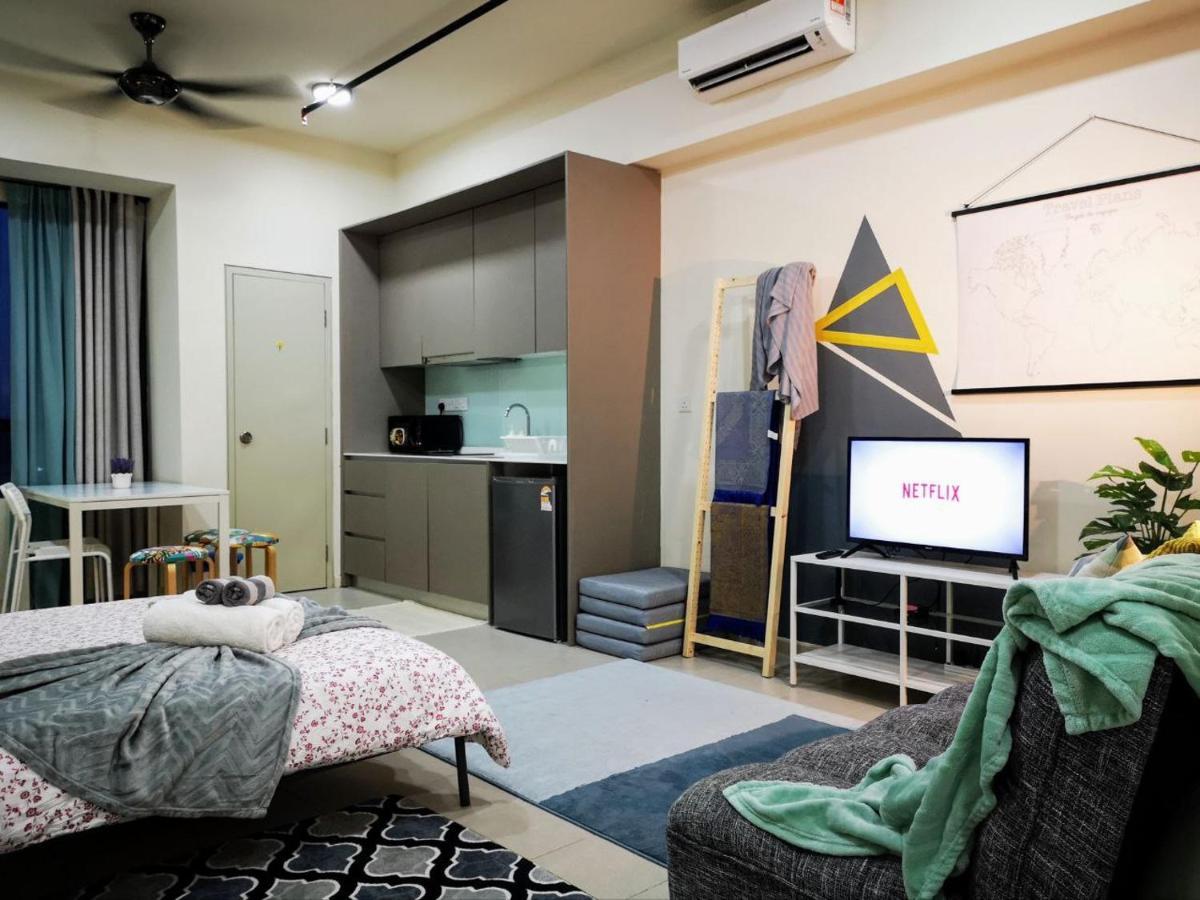 The Perfect Getaway @ Tamarind Suites, Netflix 300Mbps Cyberjaya Zewnętrze zdjęcie